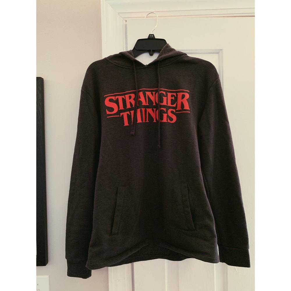 urban outfitters stranger things hoodie